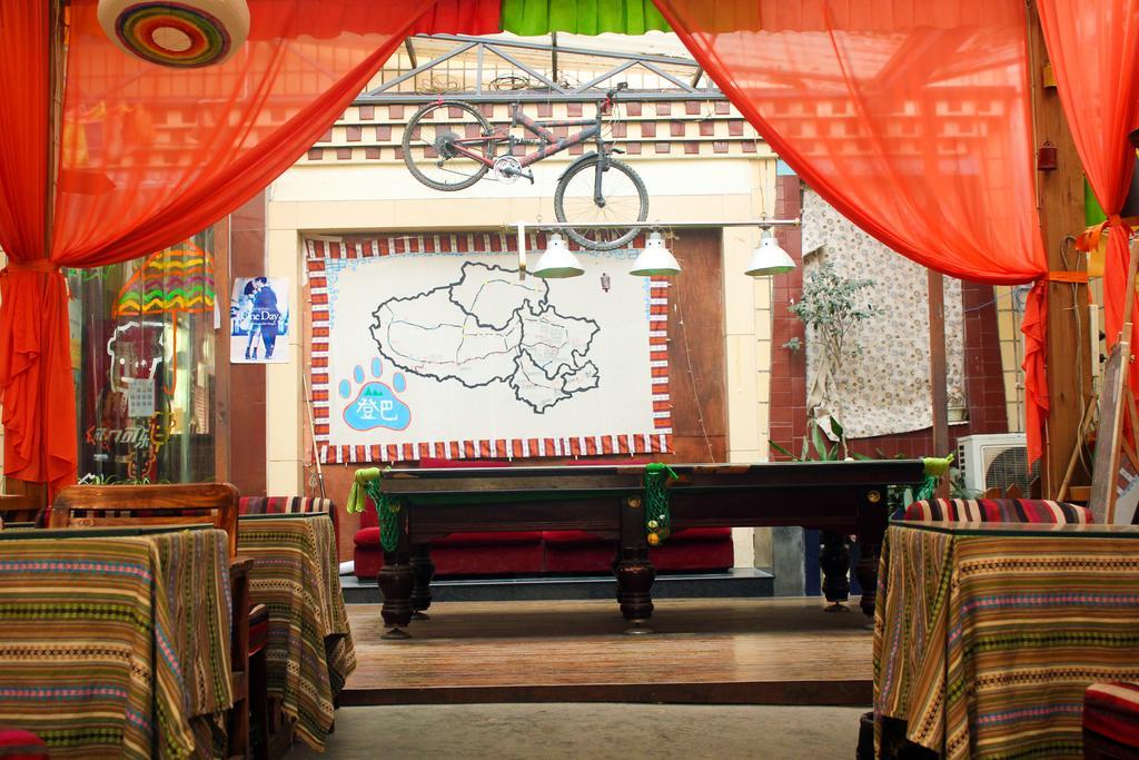 Dengba Hostel Chengdu Branch Εξωτερικό φωτογραφία